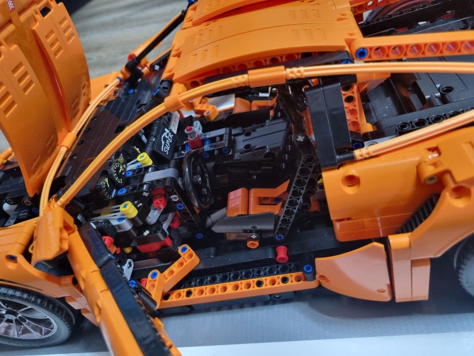 Model Lego Porsche 911 GT3 RS