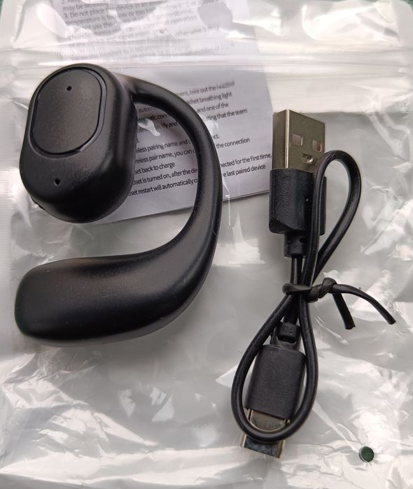 Słuchawka bluetooth na ucho