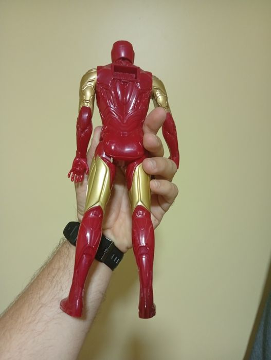 Batman/Superman/SS4 GOKU e mais Cada Brinquedo 6,50€