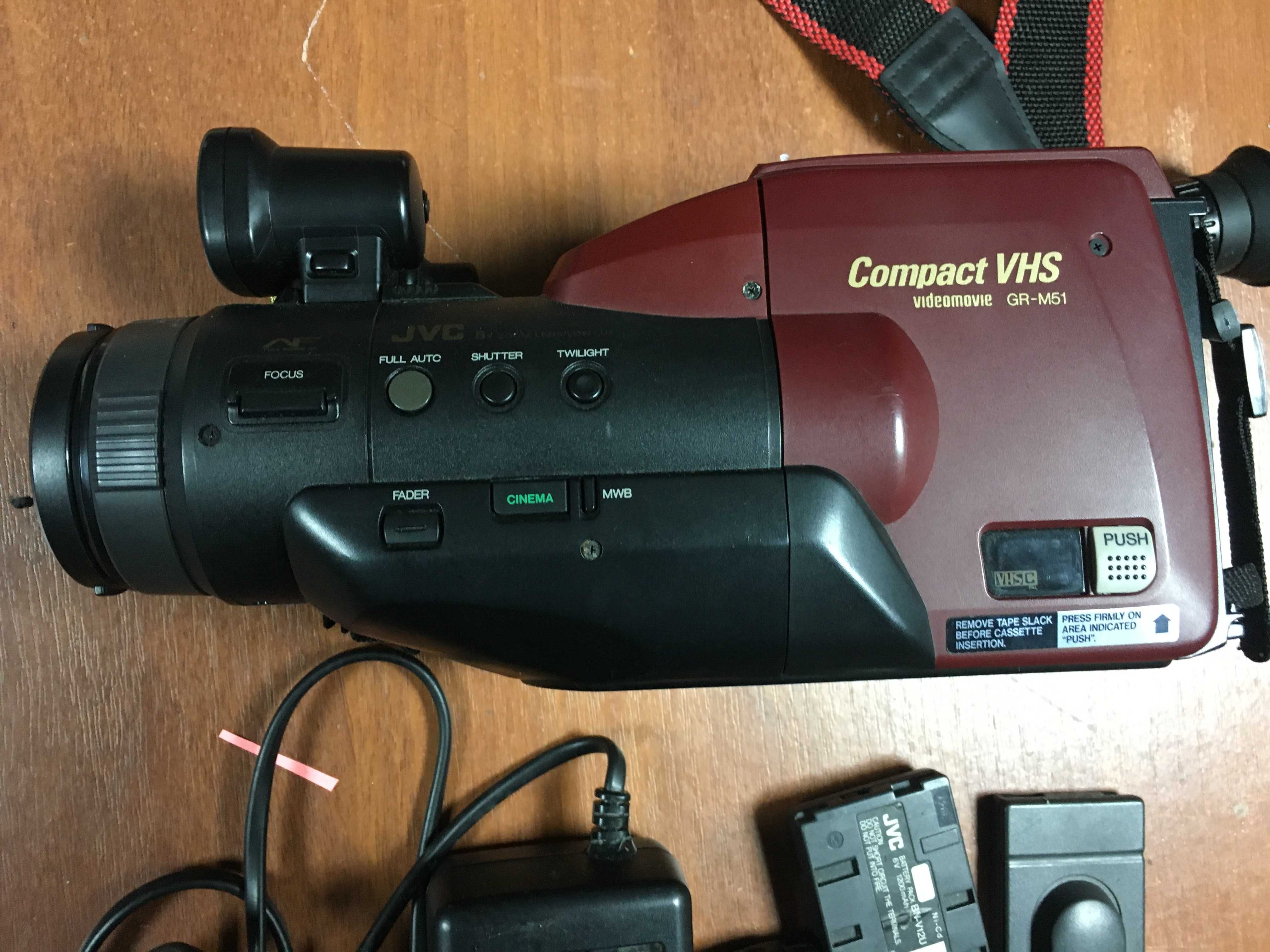 Видеокамерa JVC Compact VHS. Модель GR-M51.