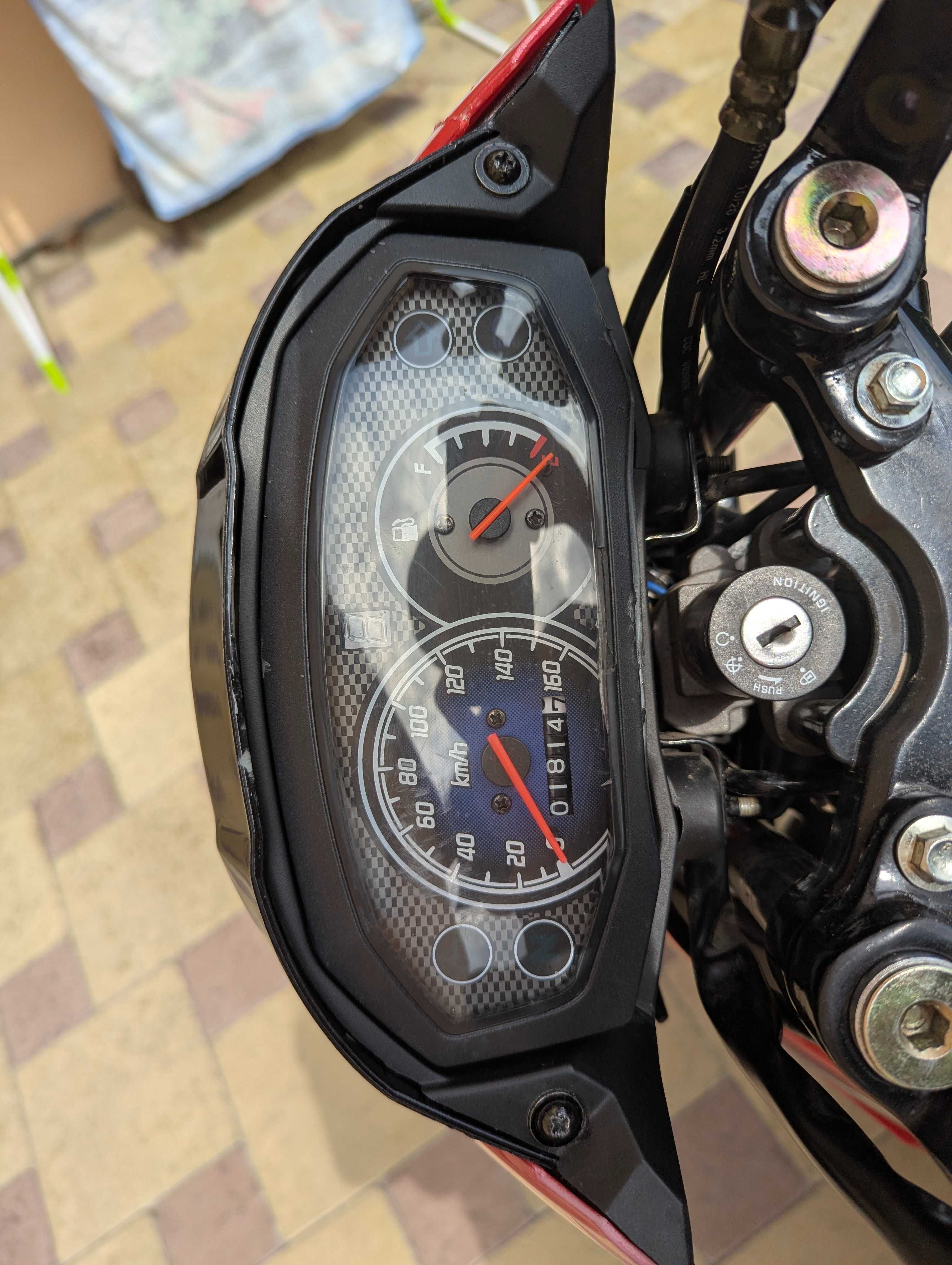 Spark SP125C-3WQ