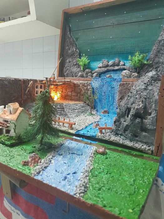 presepio artesanal em caixa original de transporte atlas copco 1967