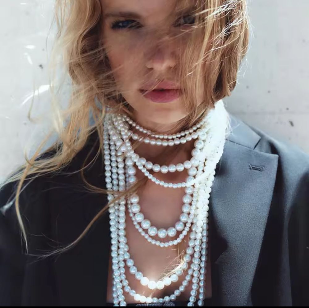 Colar de pérolas, Fio de pérolas, Zara
