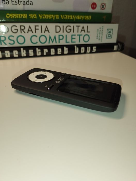 Bluetooth MP4 Player - READ DESCRIPTION64169675225858124