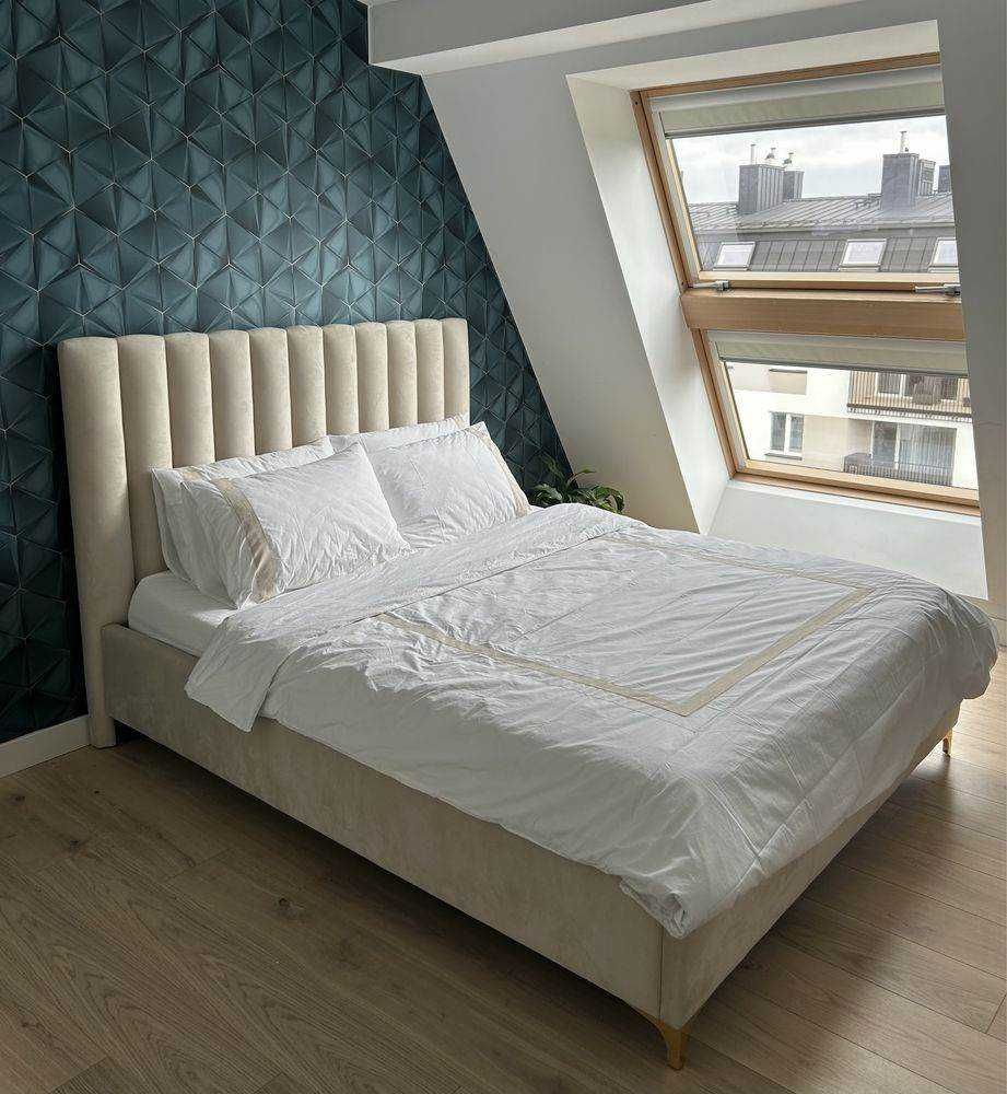 Sypialnia łoże łóżko tapicerowane nóżki pojemnik stelaż od producenta