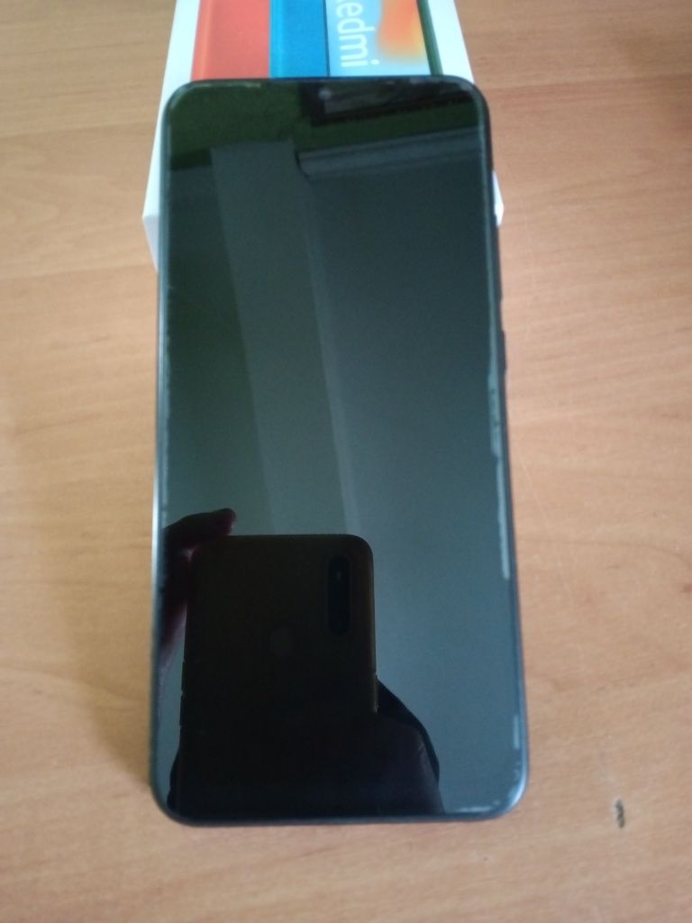 Продаю телефон Redmi 9c NFC
