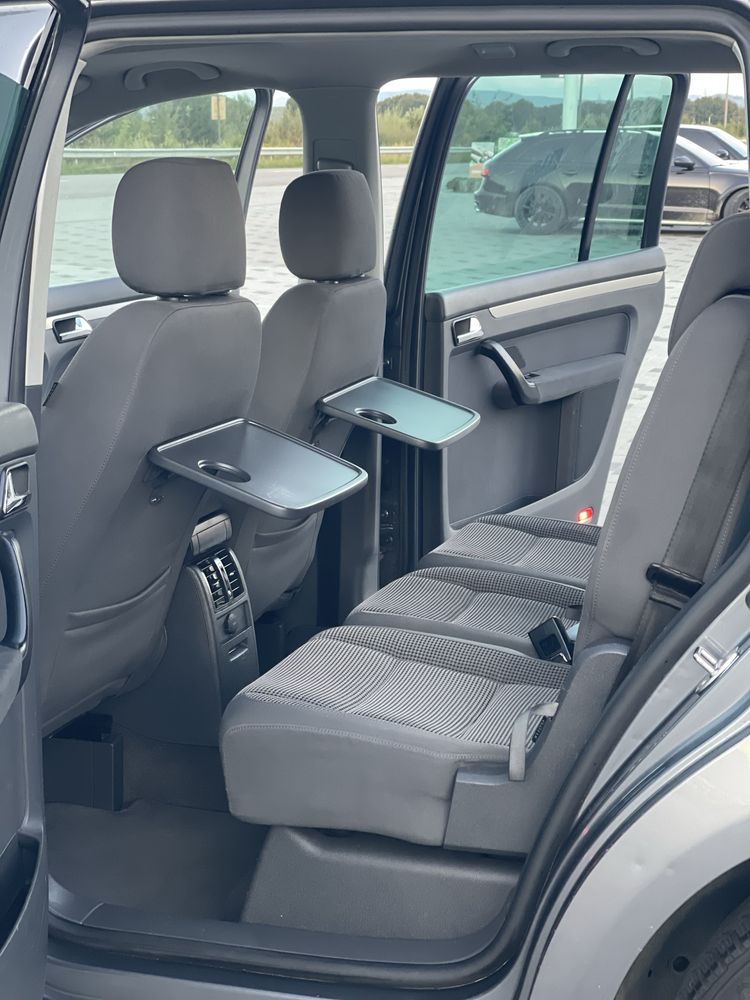 VW Touran 2.0 TDI Maximal