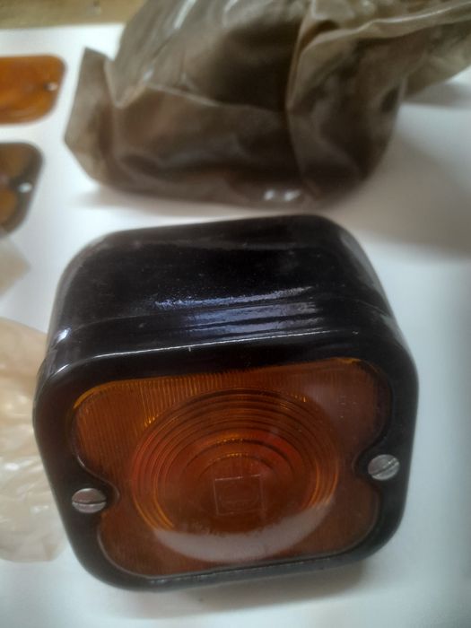 Kierunkowskazy lampy ursus 4011