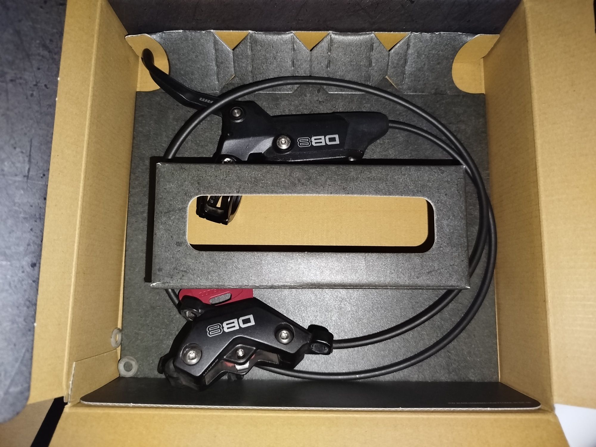 Travões sram db8 4 pistões