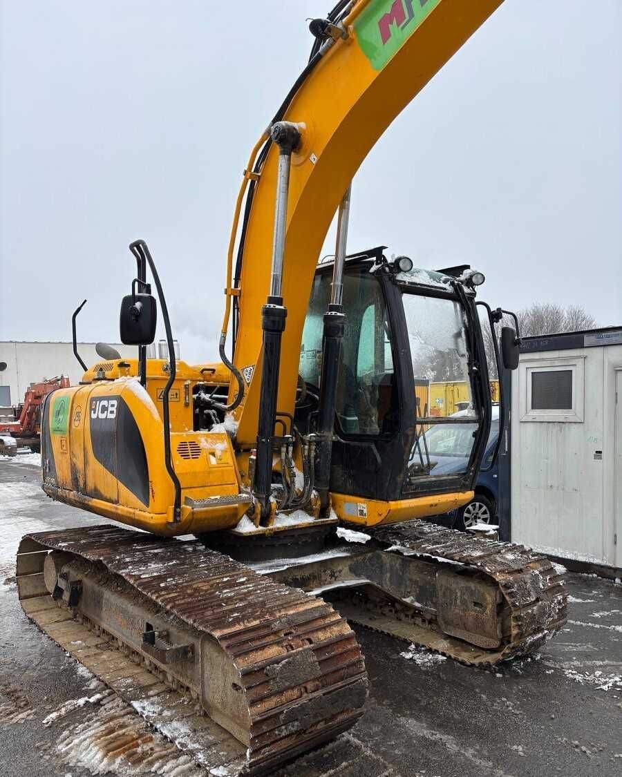 JCB145, Гусеничний екскаватор JCB 145 LC, JCB