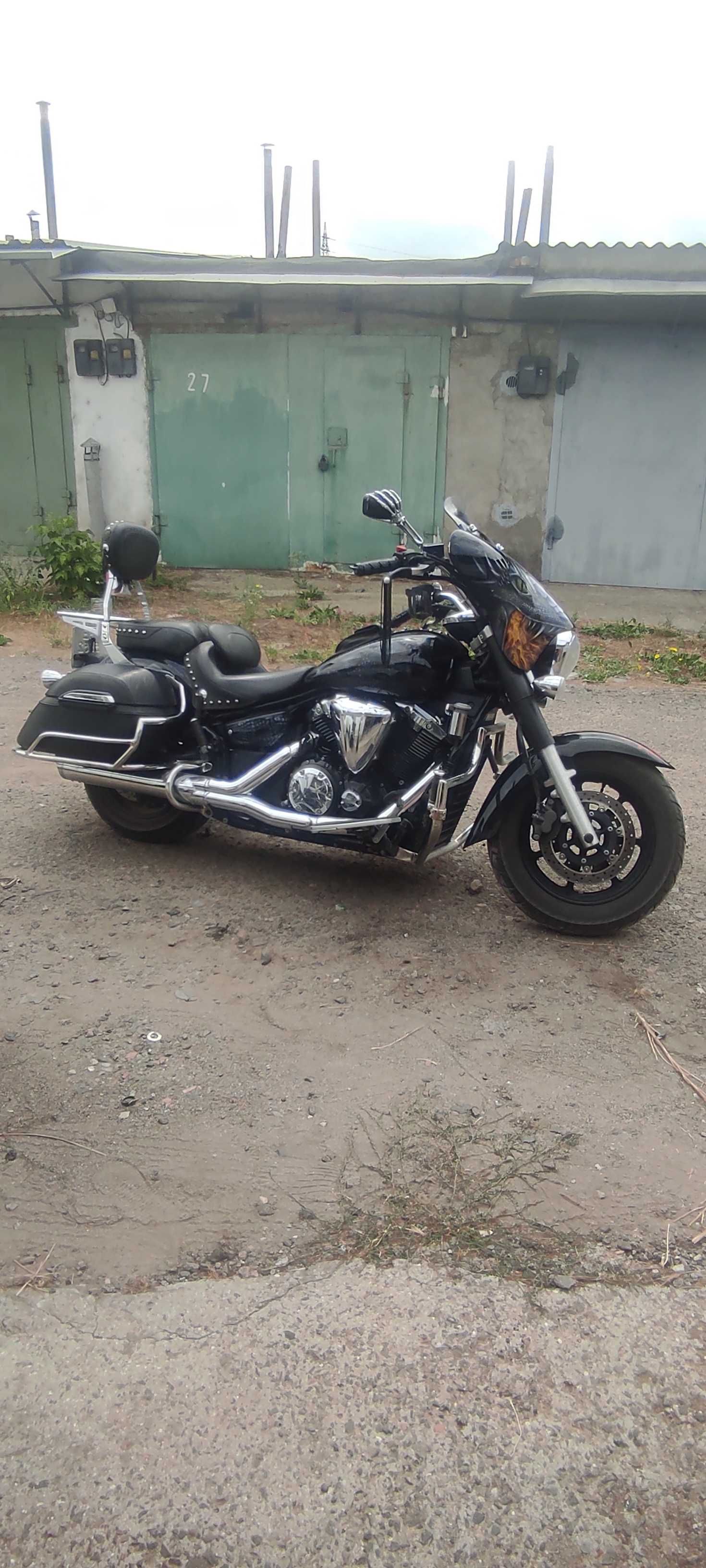 Yamaha midnight star 1300A