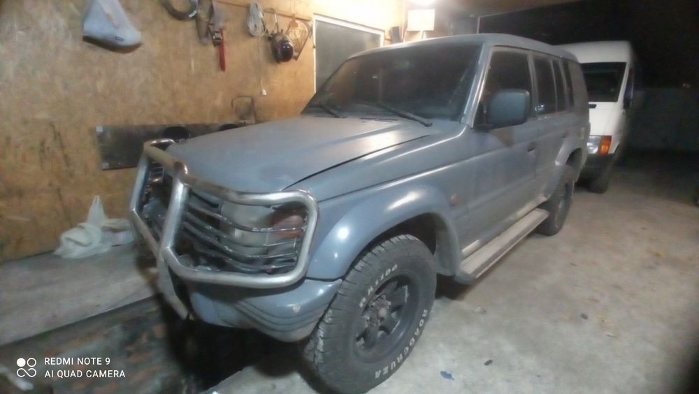 Продам Паджеро 2 (3.5газ.бенз.)