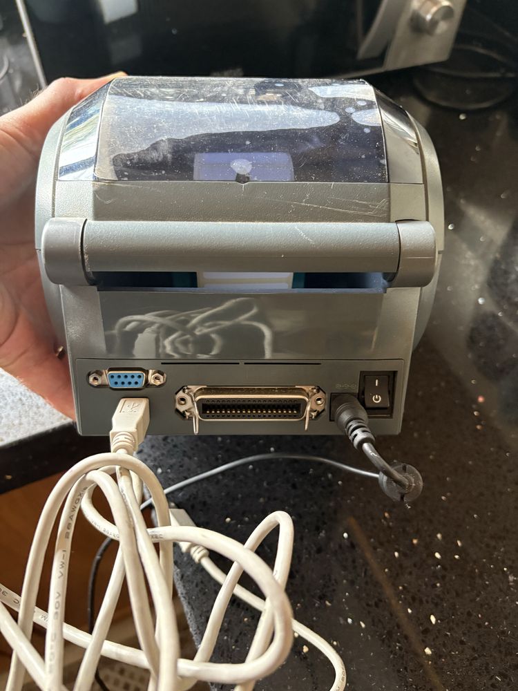 Vendo impressora térmica Zebra GK420d (com rolos)