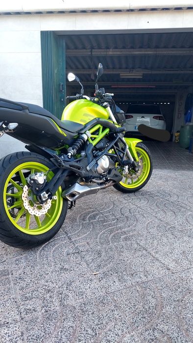Mota beneli302s como nova