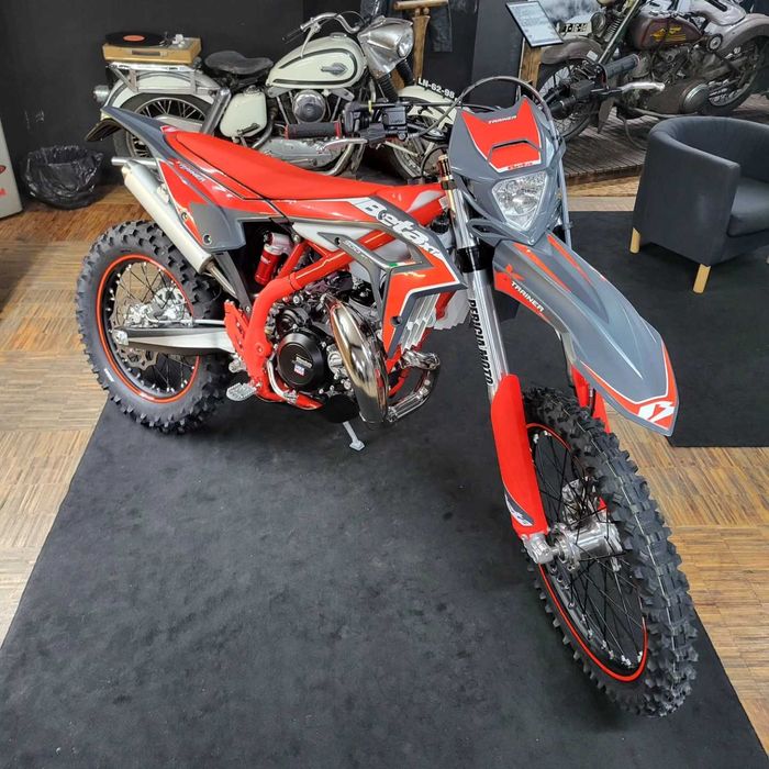 Beta X-Trainer 300 / 2026