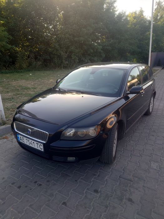 Вольво В50 2005г.,  2л. дизель