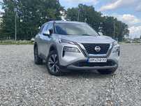 Nissan Rogue SV 2021 року