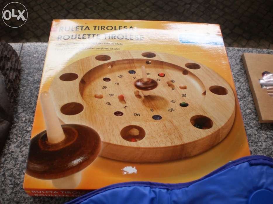 8 Brinquedos e Jogos