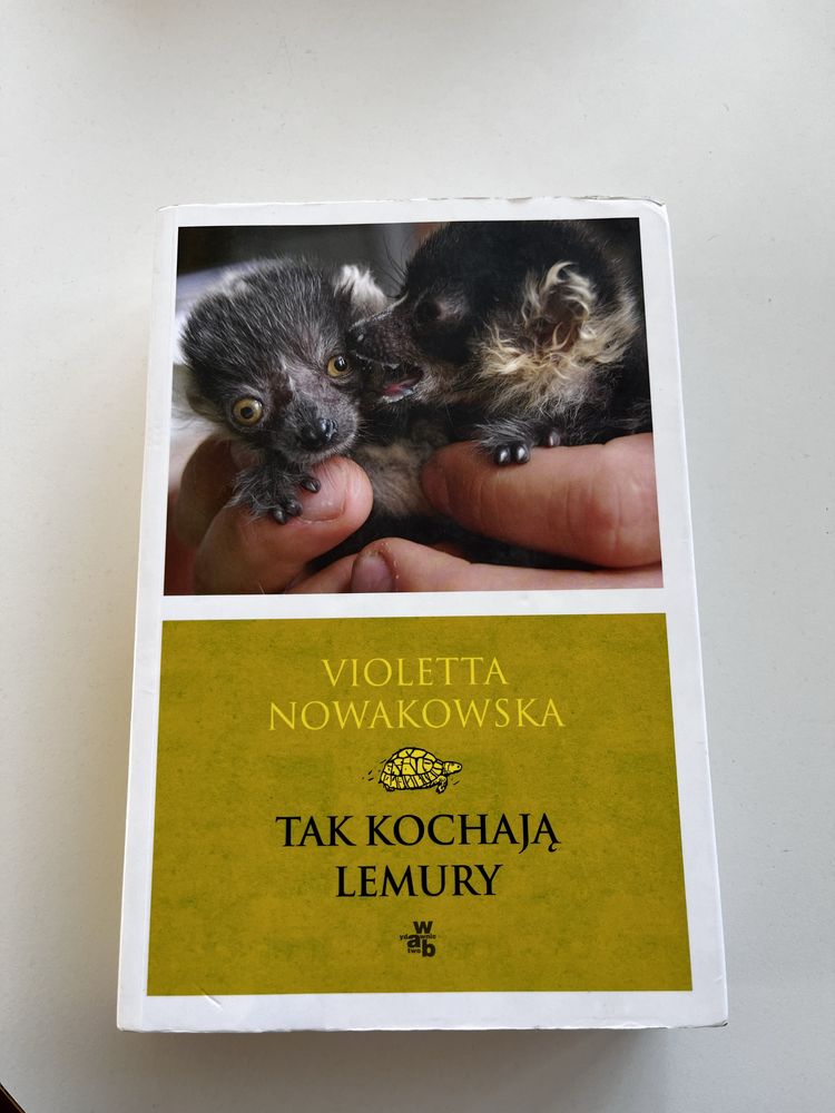 Tak kochają lemury Violetta Nowakowska książka