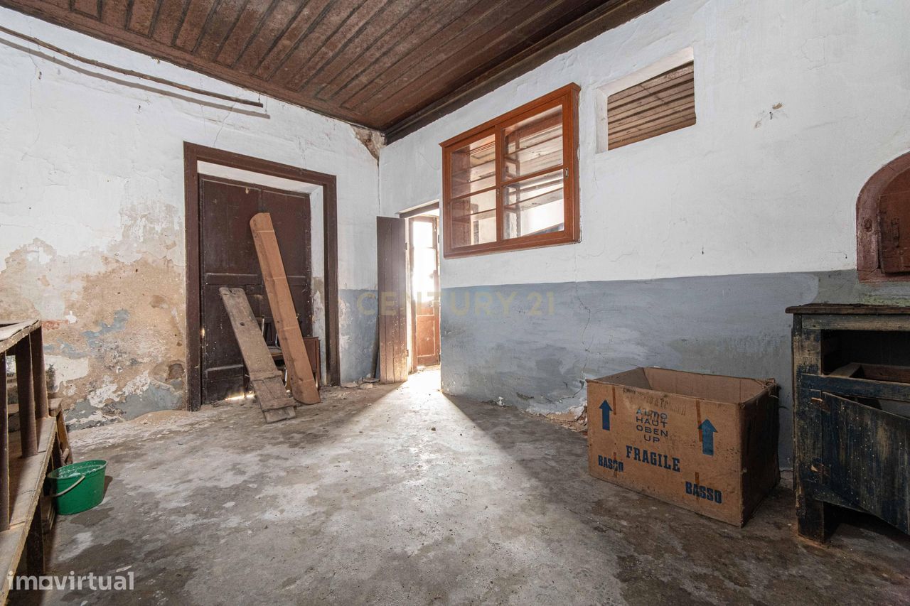 Prédio para venda no Montijo