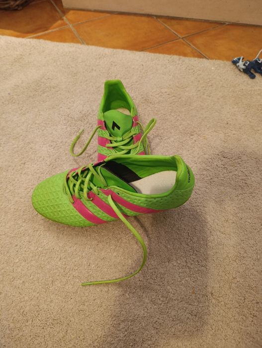 Vendo sapatilhas para futsal