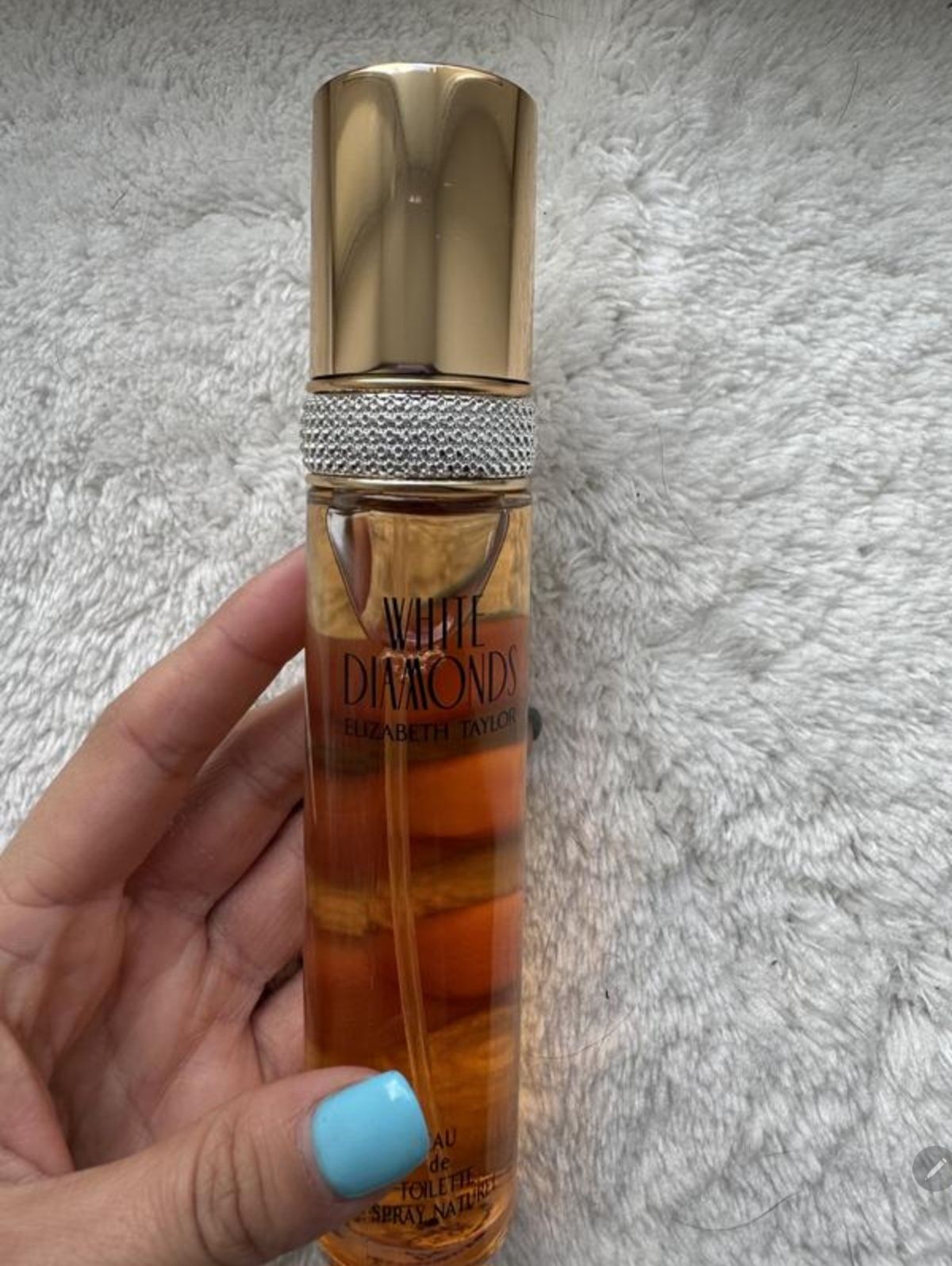 Жіночий аромат Elizabeth Taylor White Diamonds.