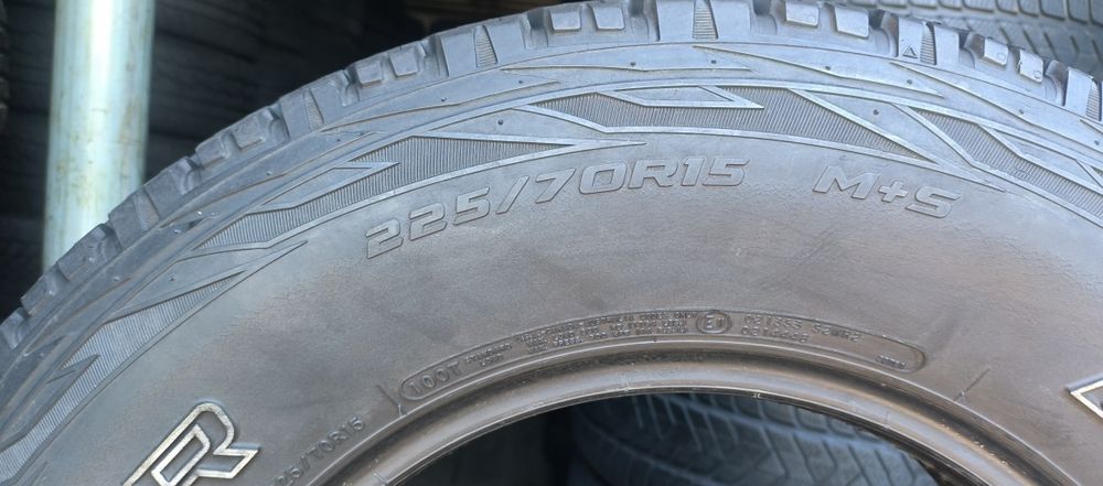 Резина 225.70.R15.Ціна вказана за 1 шт.
