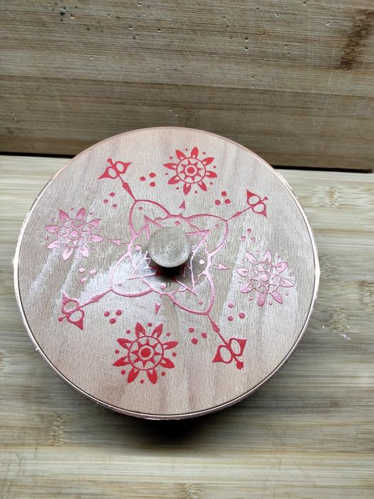 Szkatułka z NRD drewnianna