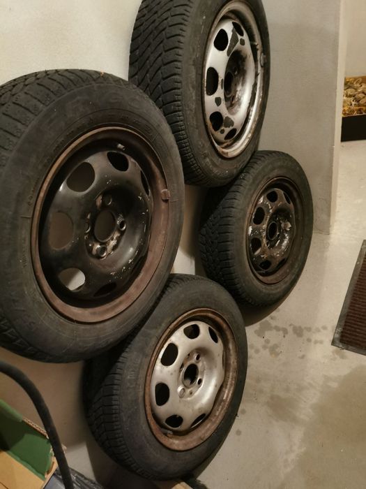Felgi R13 155/70 opony zimowe