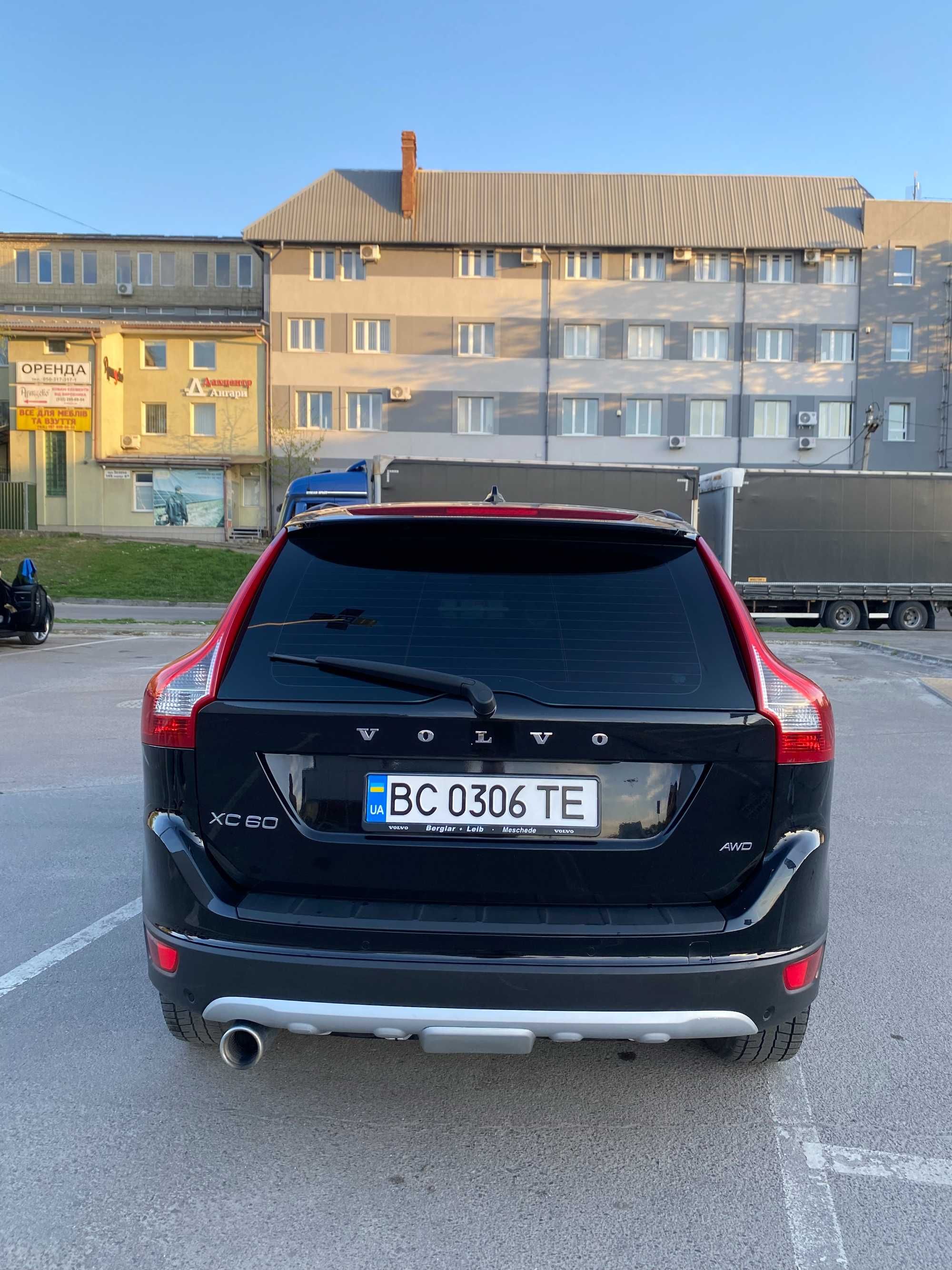 Продаю авто Volvo XC 60 2009, в гарному стані, терміновий продаж