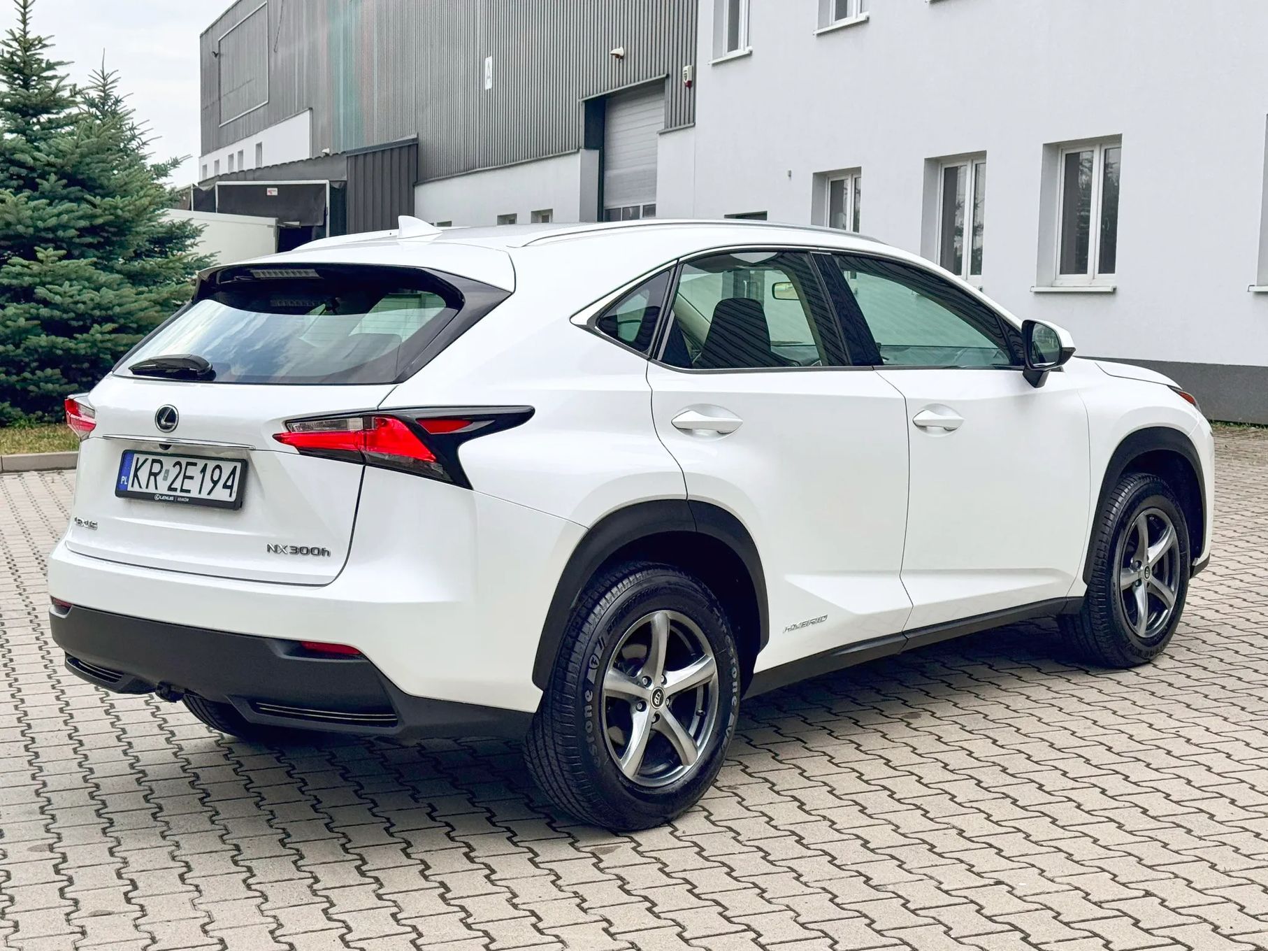 Lexus NX Lexus NX300H Salon Polska
