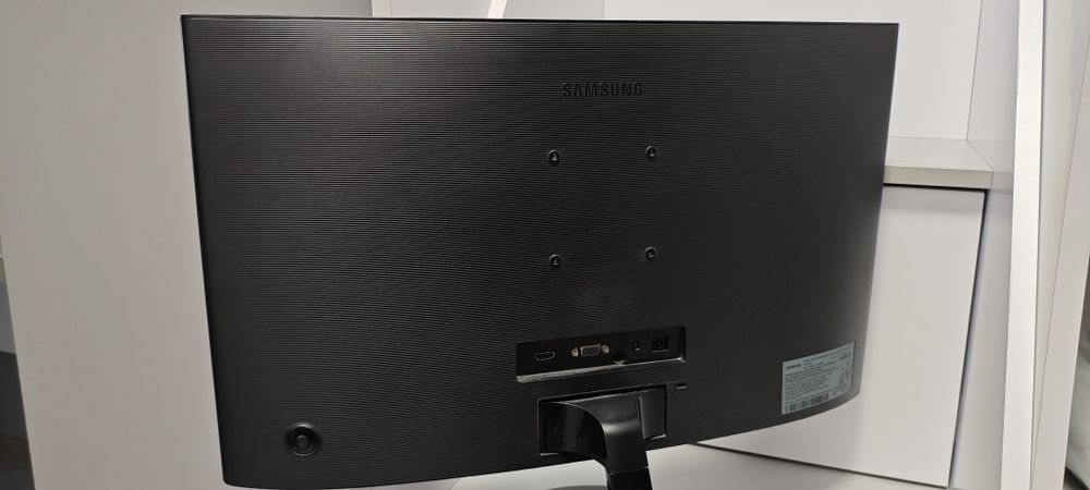 Samsung lc24f390fhixci