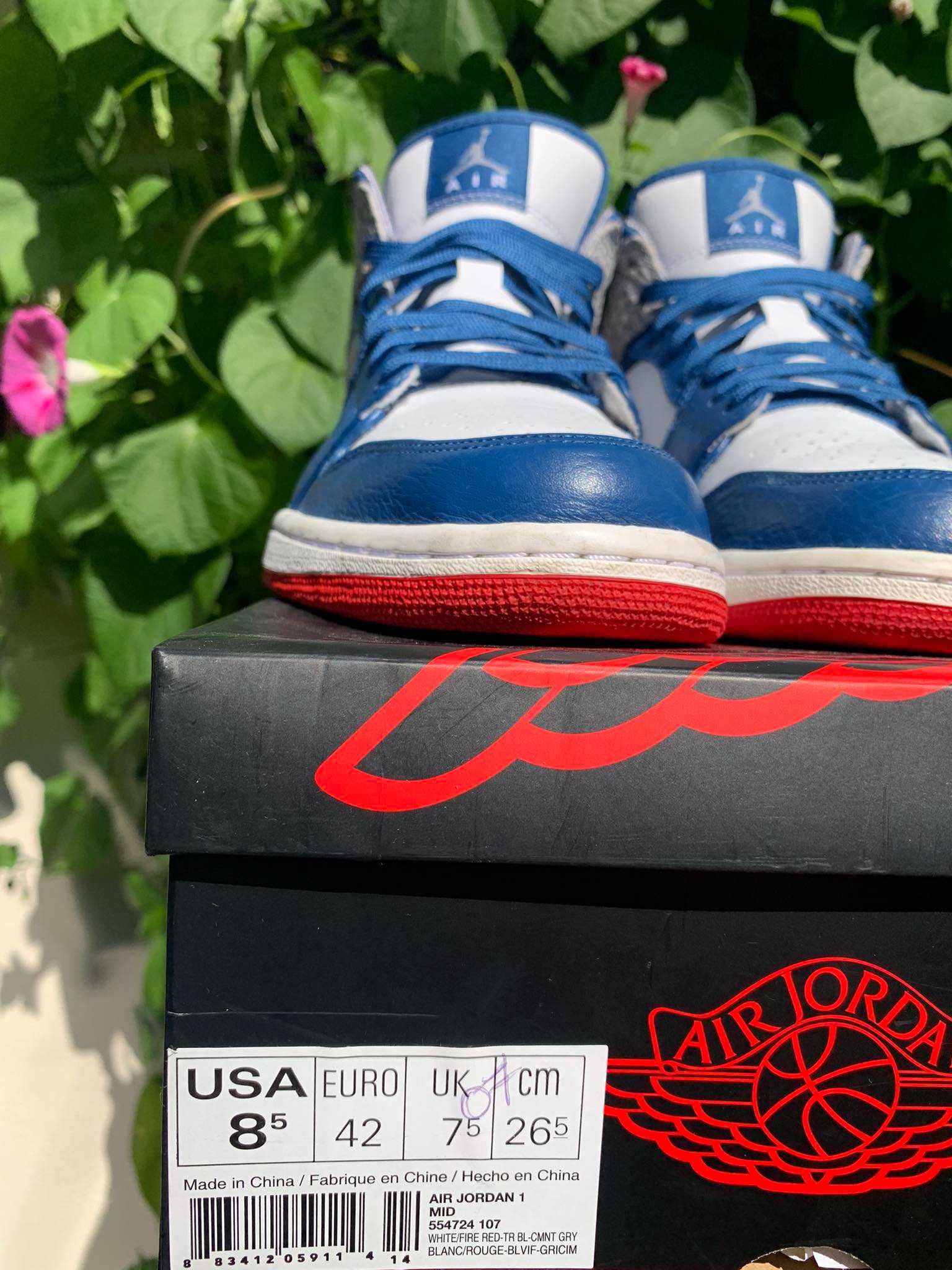 Rzadkie buty Air Jordan 1 mid True Blue z pudełkiem oryginalne  42.5