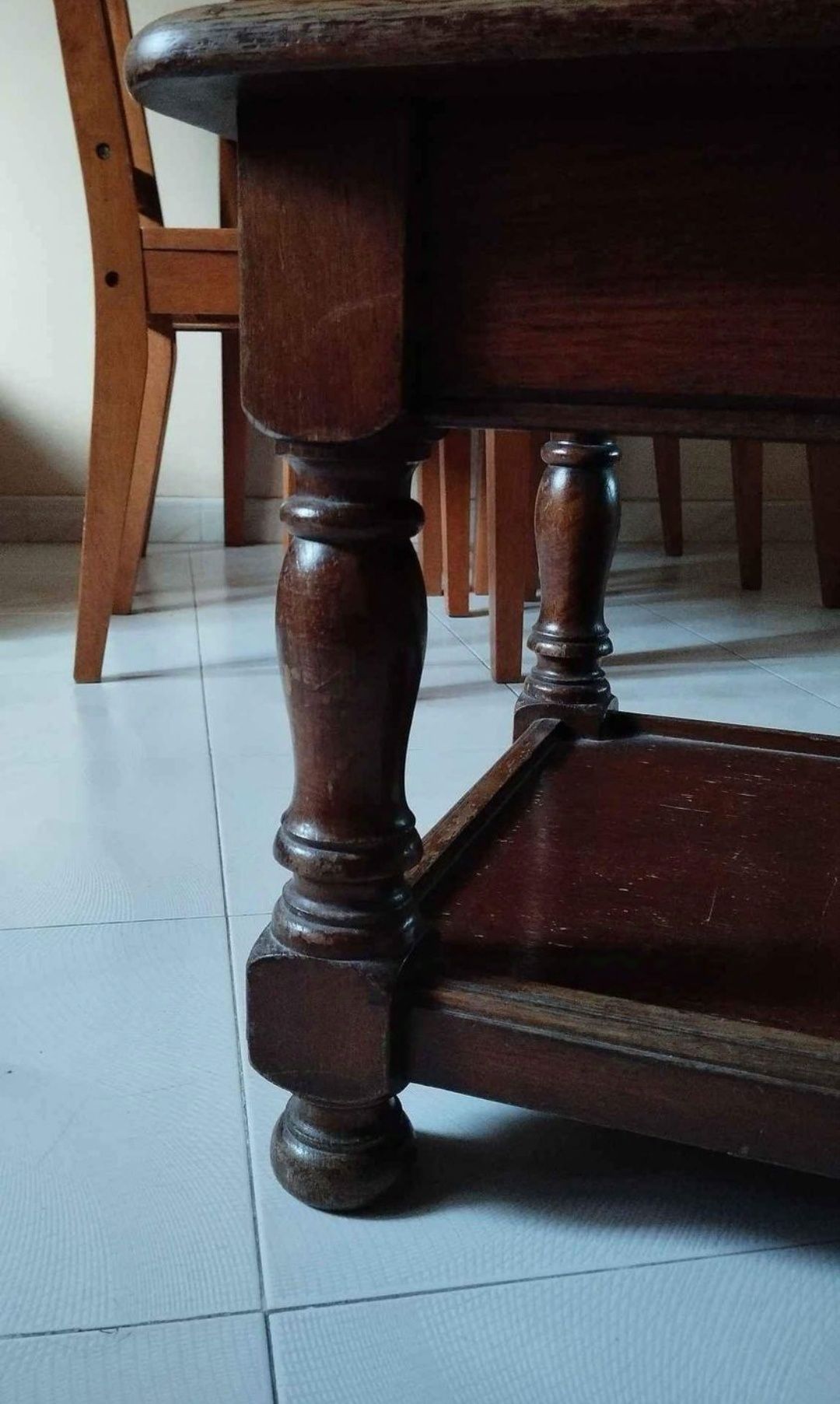 Mesa de centro de madeira