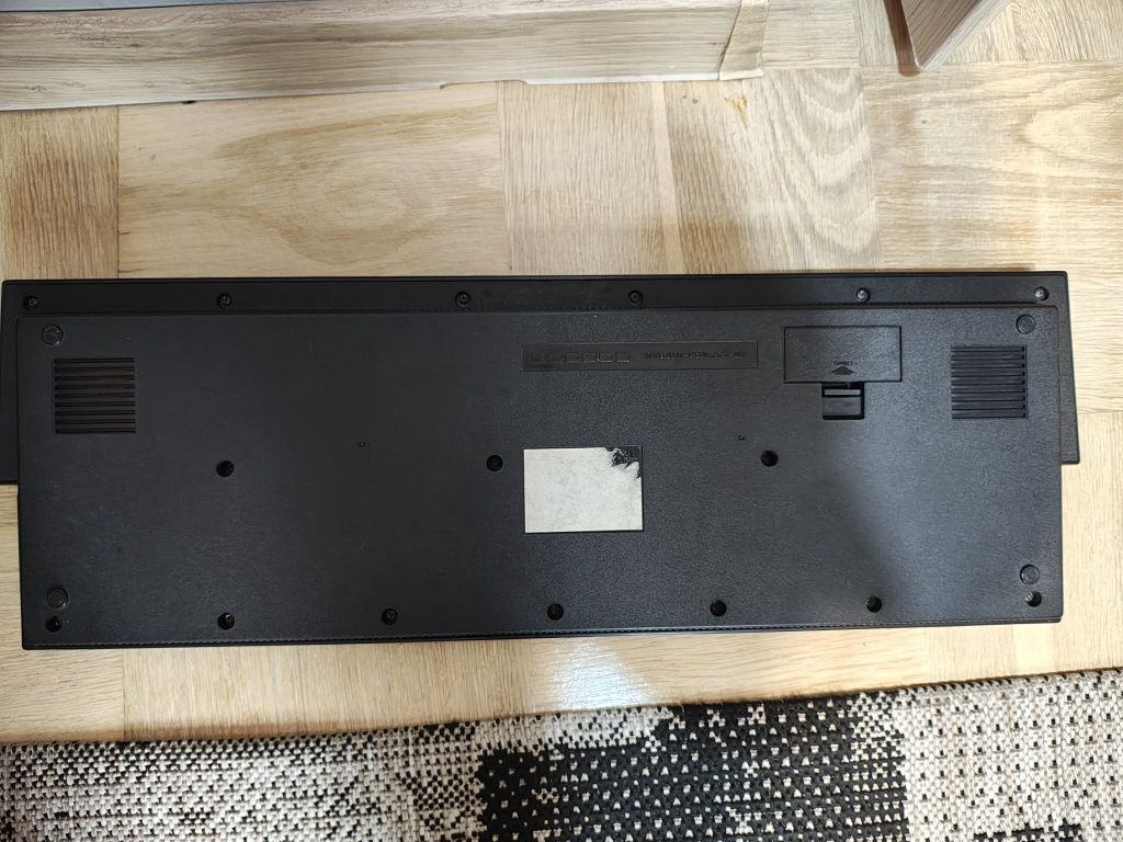 Syntezator Fugiyama uszkodzony