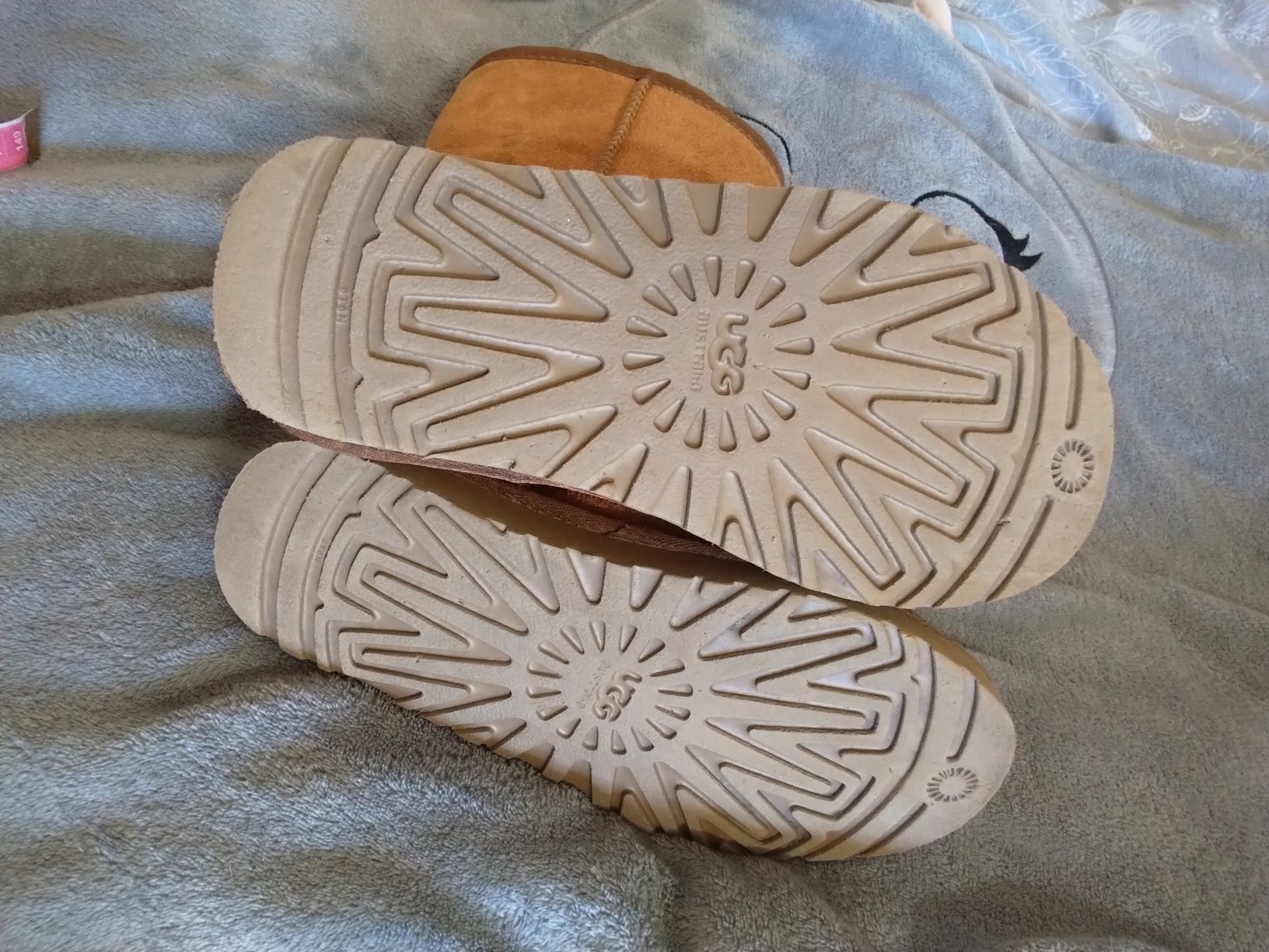 Ugg 35 размер коричневого цвета