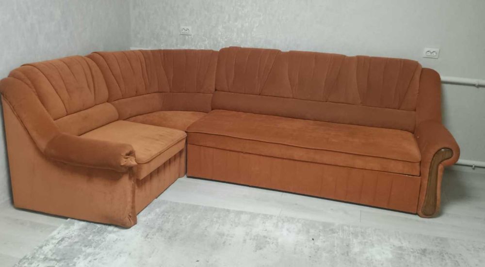 Продам диван б/у