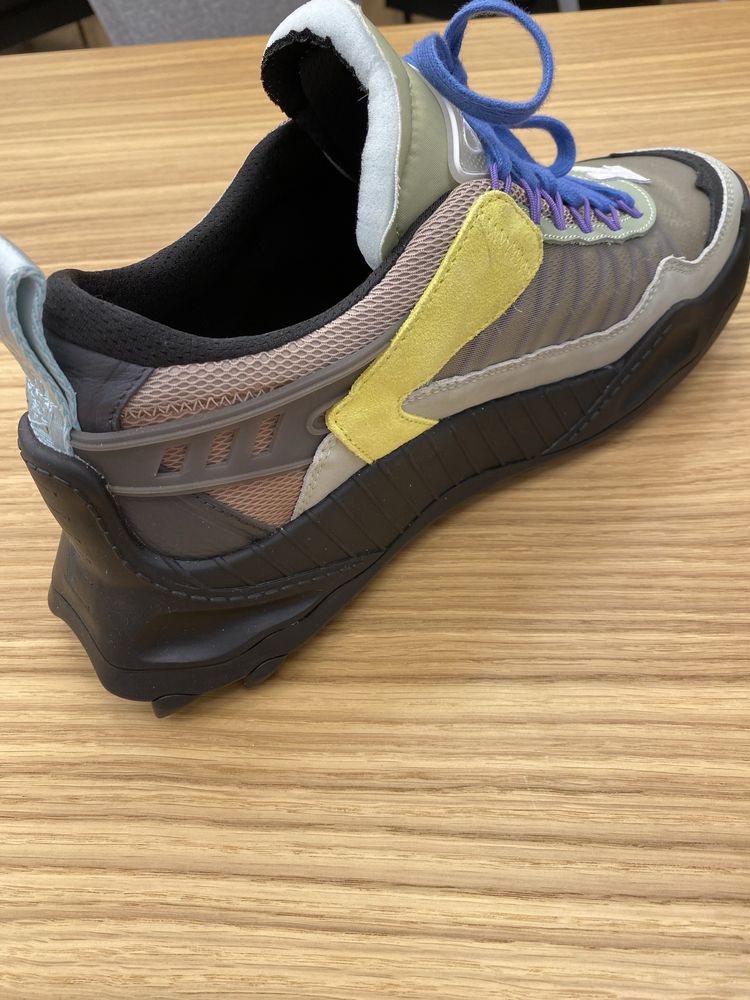 Buty Off-White Sneakersy  OMIA