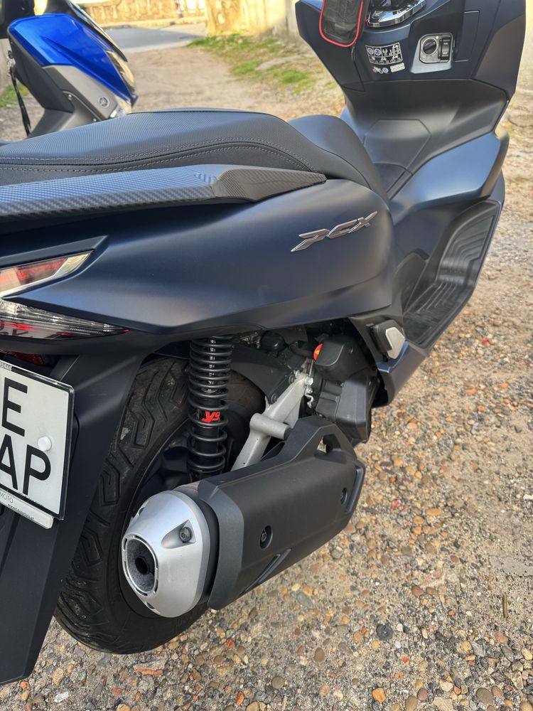 Pcx 2023 azul com 10 mil km