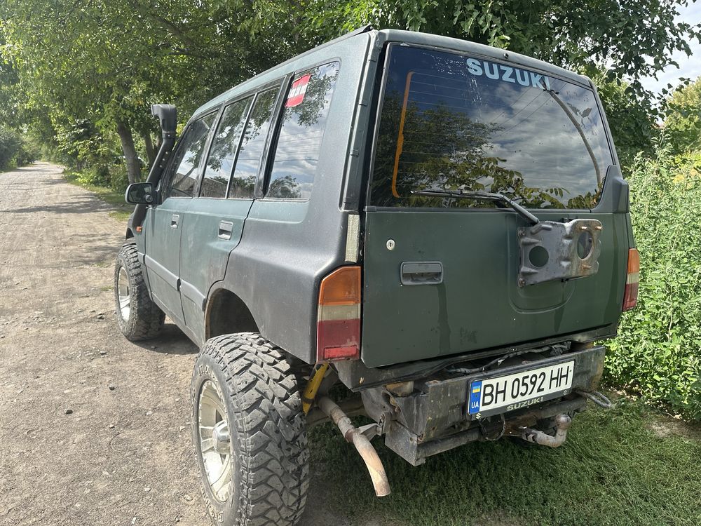 Suzuki vitara 1.6 бенз акпп 1998 рік