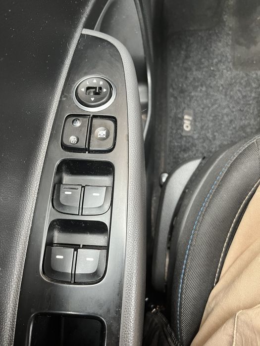 Hyundai i10 GO! 1.0 Gasolina