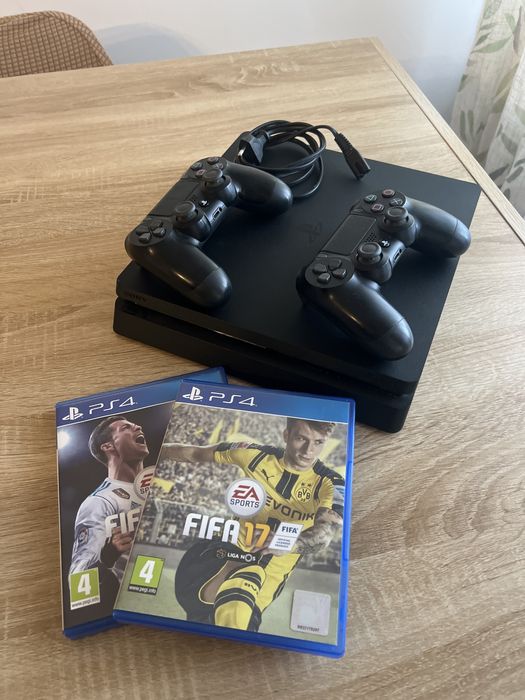 Playstation 4 + 2 comandos