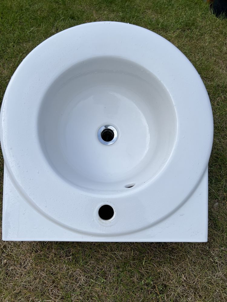 Umywalka Villeroy&Boch 55cm