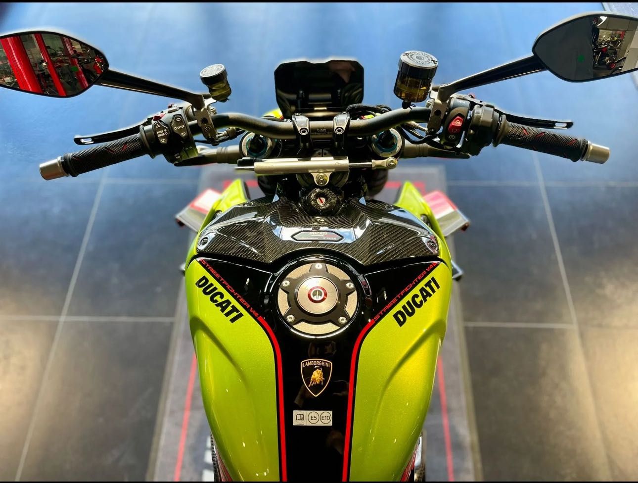 Ducati Streetfighter Lamborghini