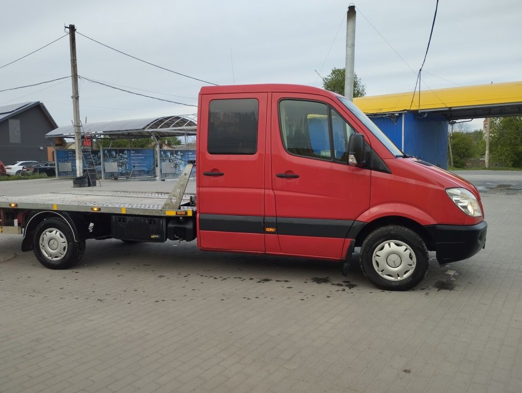 ПродамЕвакуатор Mercedes sprinter 906 2009 2,2 АКПП Evro5