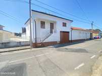 Moradia T5 para venda
