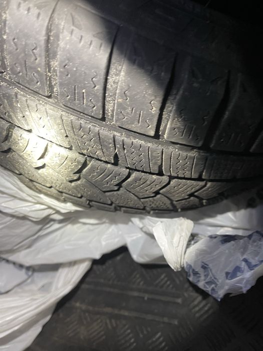 245/40/18 в дуже гарному стані 22року