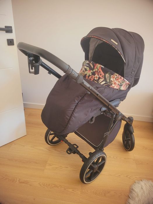 Ŵozek dziecięcy 3w1