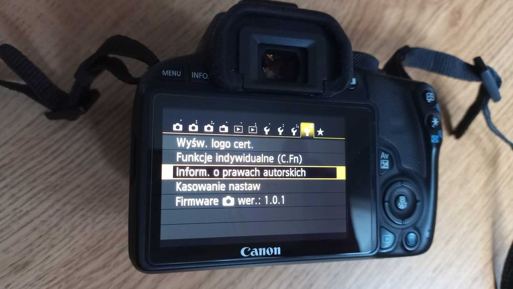 Lustrzanka Canon EOS 100D body ZESTAW przebieg 28k - świetny stan