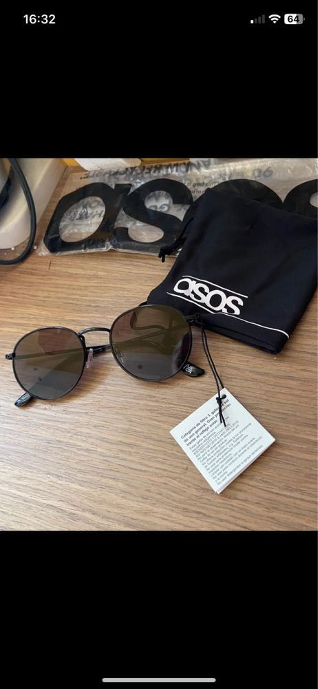 Czarne Okrągłe okulary przeciwsłoneczne Asos